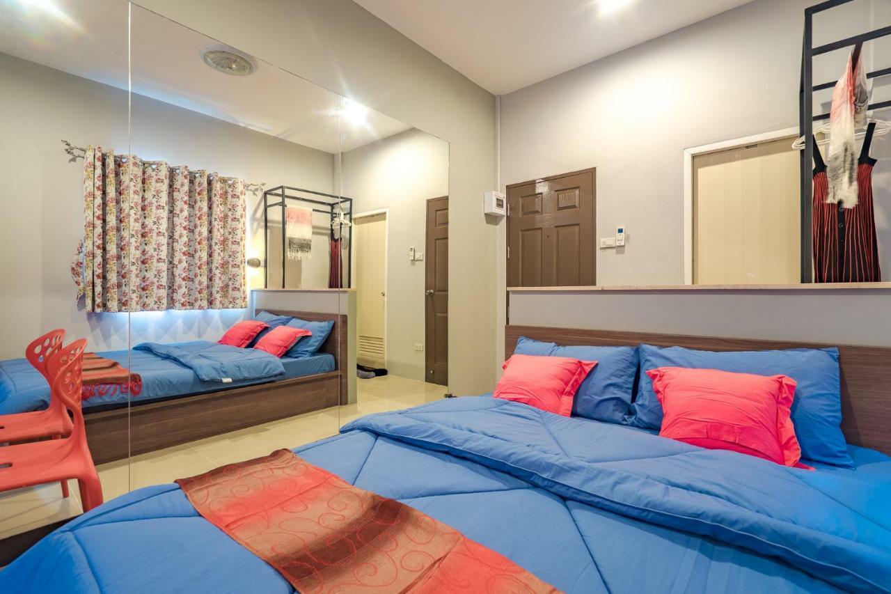 Penyos Residence Бангкок Экстерьер фото