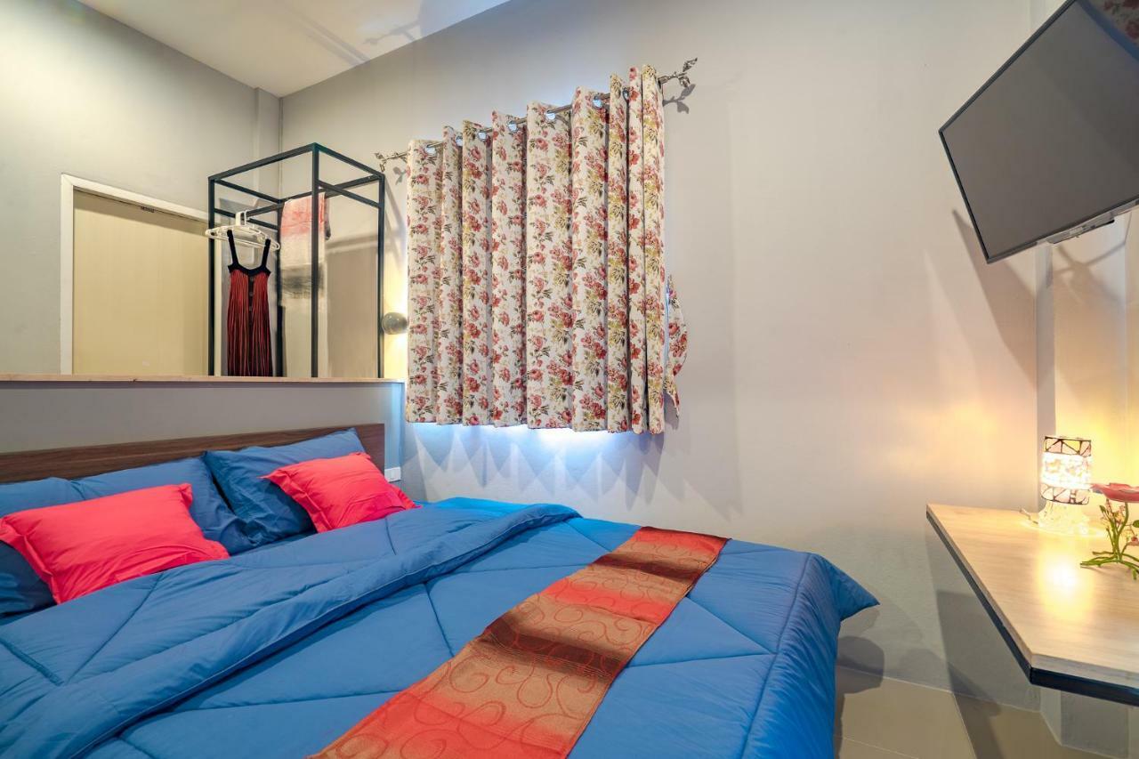 Penyos Residence Бангкок Экстерьер фото